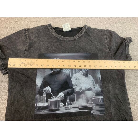 Comfort Colors Men's Large Faded Black Harry Potter Breaking Bad Graphic Tee - Picture 5 of 8
